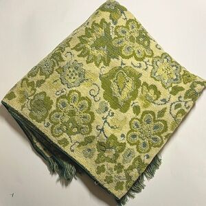 Vintage bath towel cotton Cannon Royal Family